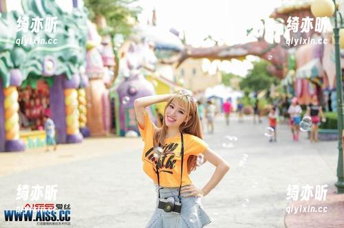 爱丝当双层丝与图片在写真里相遇，会发生什么样的碰撞？
