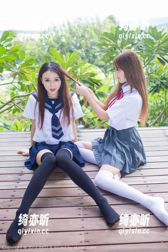 IMiss爱蜜社-九尾Ivy IMiss爱蜜社 - 环游九尾Ivy的纯白天地,全套原图,如未曾见过的纯良面孔,也许那是反差的开始。