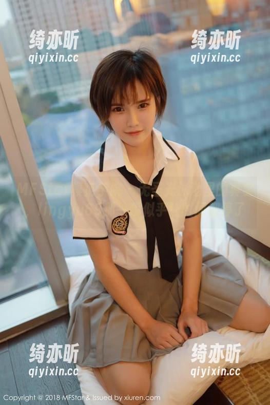MFStar模范学院-lingyu69 MFStar模范学院 - 无圣光泳池里的真实,lingyu69那一瞬似乎让时间都停了