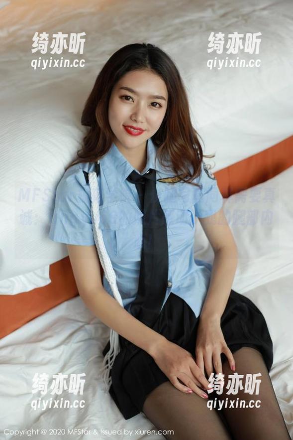 MFStar模范学院-lingyu69 MFStar模范学院 - 长腿写真同样需要真诚:lingyu69的照片感动了我的腿部内心!