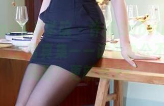 MFStar模范学院 – 许诺Sabrina最新的秘书职业写真集——谁说办公不能有点风趣？更新送上！