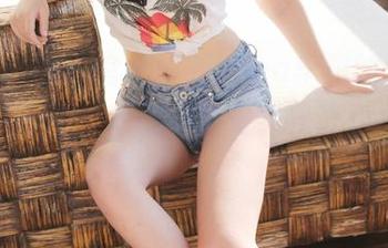 MyGirl美媛馆 – 面对nova李雅的浴缸原图，谁说壁纸只能是风景？我真想把这张贴满室友的整个房间！