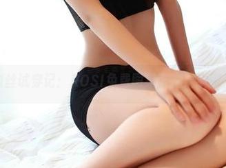 白丝试穿记：ROSI免费图集狂送，看吧！