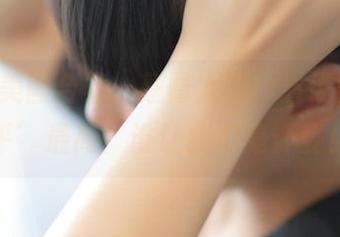 ROSI美图合集：翘臀大赛，看谁的‘水平’最高！谁让我们是评委！