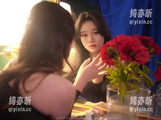 Sira(시라)的套装，图片里藏着的可能是你的心事？
