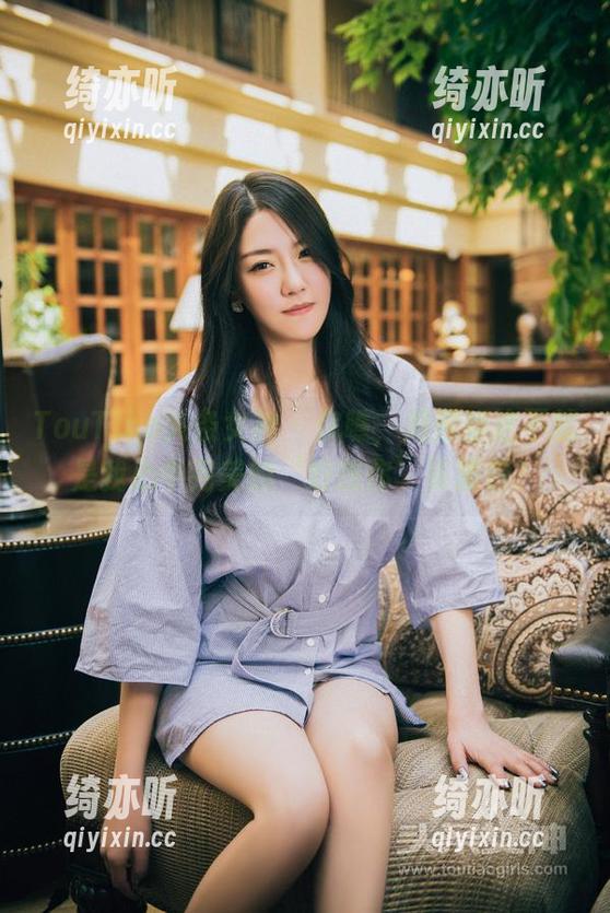TouTiao头条女神 - 你瞧，周熙妍这不就是我心中完美的‘好想你’资源包？