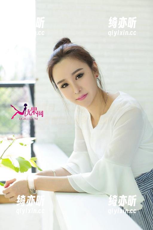 UGirls尤果网-韩乐优 UGirls尤果网 - 韩乐优的毛衣图集,随便一张都能让我多看几眼!