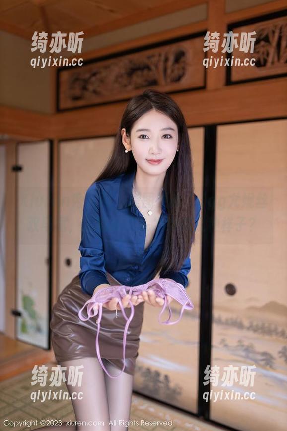 Xiuren秀人网-Egg尤妮丝 Xiuren秀人网 - 原图更新,Egg尤妮丝双马尾,猜猜我把头发绑成几种样子?