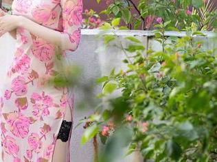 Xiuren秀人网 – 你的兔妹妹来了！女神范儿的图片分享，你准备好被她迷住了吗？
