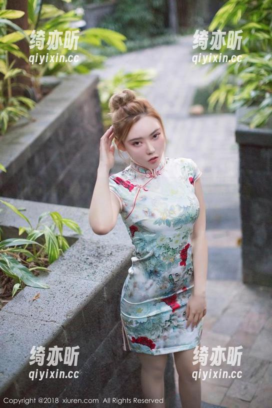 Xiuren秀人网-大美媚京 Xiuren秀人网 - 最新图库里,御姐变身大美媚京,让戏谑与美丽交错