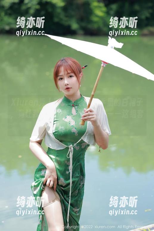 Xiuren秀人网-奶瓶子 Xiuren秀人网 - 奶瓶子她手里的白裙子,竟让我想起了某种清新气息——这组套图真耐看。