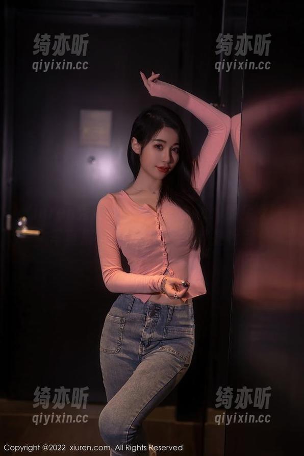 Xiuren秀人网-徐莉芝Botty Xiuren秀人网 - 徐莉芝Botty的兔女郎写真集,感觉这个造型就是特别