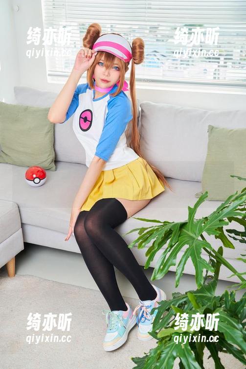 写真小插曲：ZinieQ的白丝，成为了我今天放松的重点。