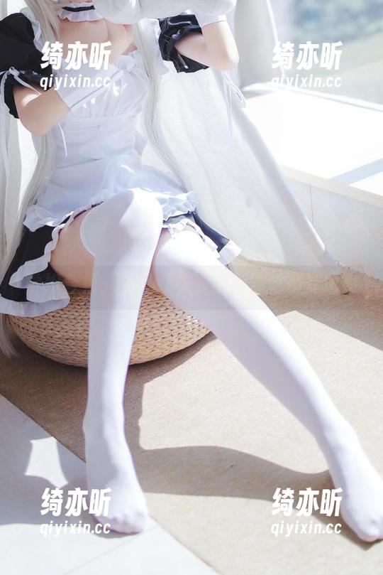 coser衣衣 学姐合集,coser衣衣的潮流与课堂风暴