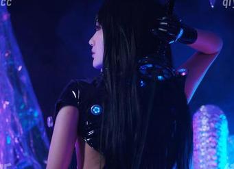 福利满满的美少女战士，原图中一米八的大梨子有点小搔首弄姿？