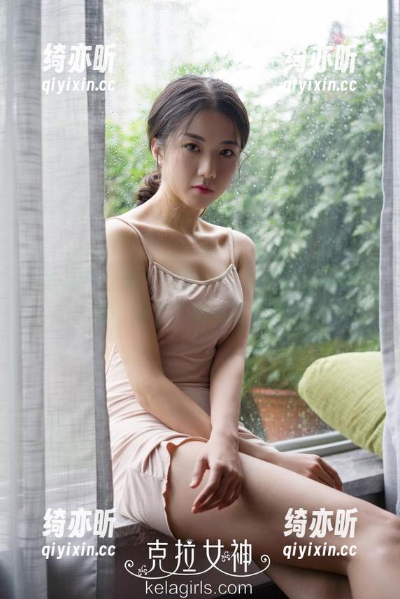克拉女神-静宜 克拉女神 - 原图校服vs写真校服,谁能打败“静宜”的青春气息?
