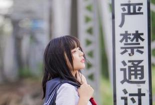 原图中的私房魅惑,兔玩映画的肉丝旗袍,我的心中突然冒出多个问号。