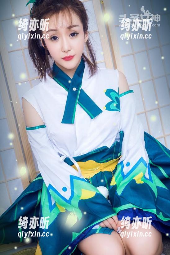 头条女神-张梓柔 头条女神 - 这剧情好像有点悬念,私拍美图中张梓柔又在搞什么鬼?