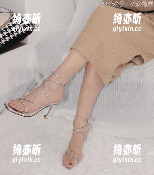 小众视觉-小薯条 小众视觉 - 如果泳衣是小薯条的代号,那么这组写真就是特工任务启示录的套图啊!