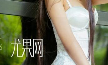 尤果网 – 小欧在水手服里，图片好到不想下载也不行
