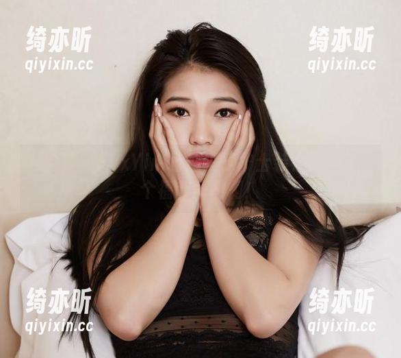 尤物馆 - FoxYini孟狐狸换护士装？别错过这个福利原图啊！