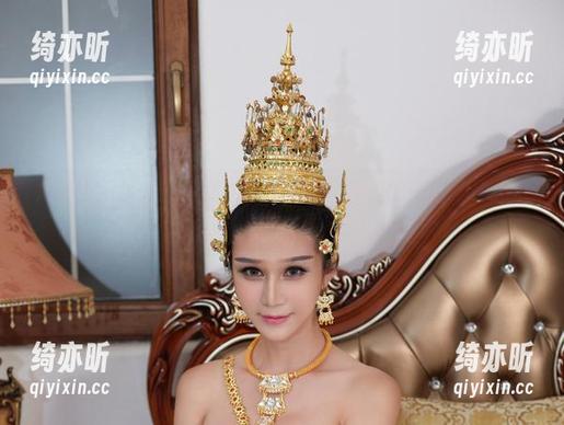 尤物馆-王闵多 尤物馆 - 说好的少女气息,私房图包里的王闵多你见过吗?