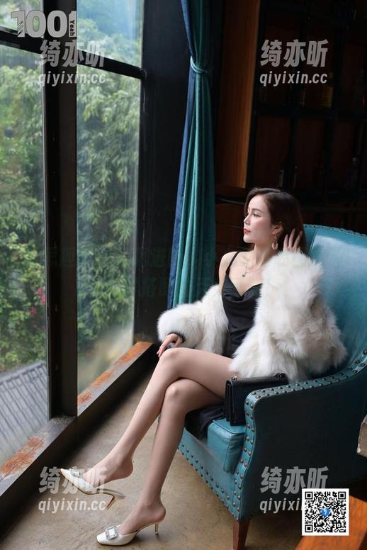 异思趣向-小九 异思趣向 - 写真进阶,小九的套装图包带你探讨搭配的无穷可能!