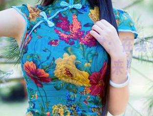 推女郎 – Rita的睡衣日常：在线写真，放下压力‘躺’起来！