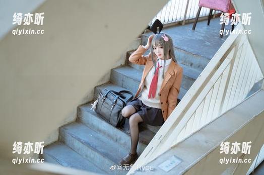 无筝ryou 无筝ryou的自拍:高清下的每一寸,都让人忍不住多看几眼