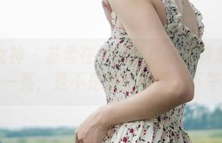 梦丝女神 – 苏柔在假日餐厅的写真集让你眼前一亮,是不是想立马点份下午茶?