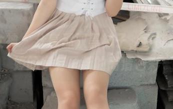 梦丝女神 – 分享那双黑袜子,竟能让魏婷婷的家有了新的高清色彩