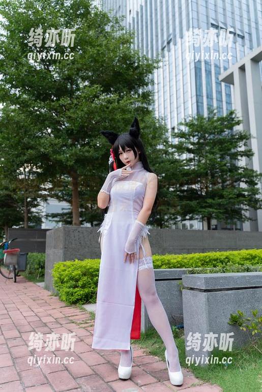 樱落Selena 贝法礼服大探险:樱落Selena美图合集,随便翻出来都是惊喜!