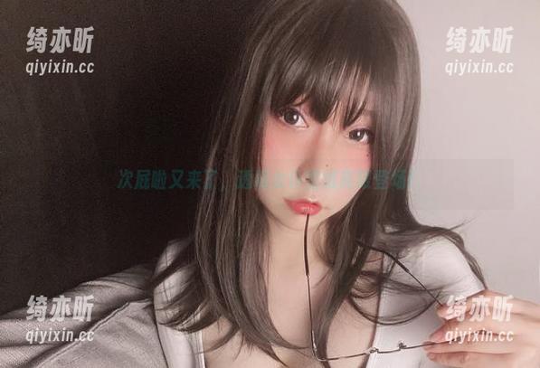 次屁啦 次屁啦又来了,透明女仆壁纸亮眼登场!