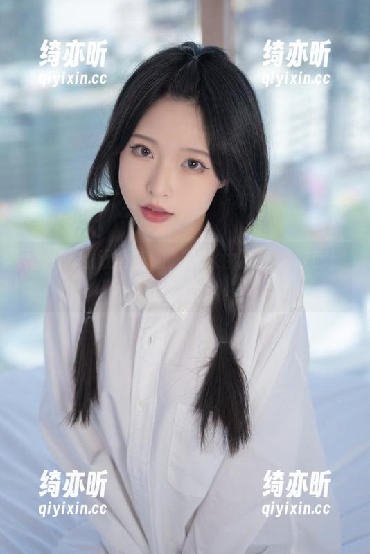 清水由乃 图片里的双重隐喻,清水由乃在线教你别指望能懂。