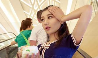 爱丝 – 索菲花嫁:为了做好吃的,我决定先“福利”一下自己。