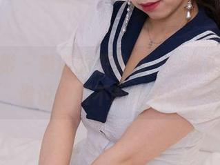 甜予摄影 – 璇璇的职业装——私拍美图,谁说上班不能美美哒?