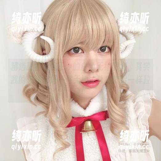 眼酱大魔王w 精选眼酱大魔王w的白色无袖图集,其实我的想法也是一件无袖,总之效果一样拉风!