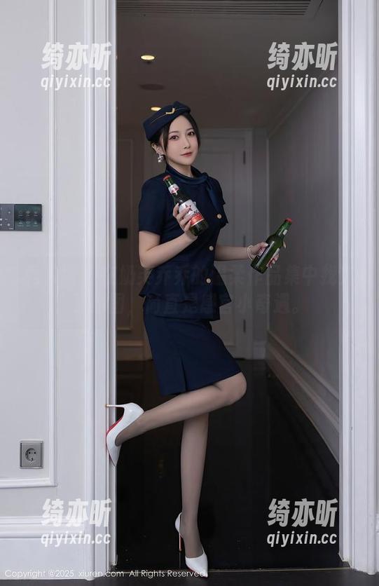 秀人网-奶芙乔乔 秀人网 - 在奶芙乔乔的温柔作品集中找到了原图,简直是感官小奇遇。