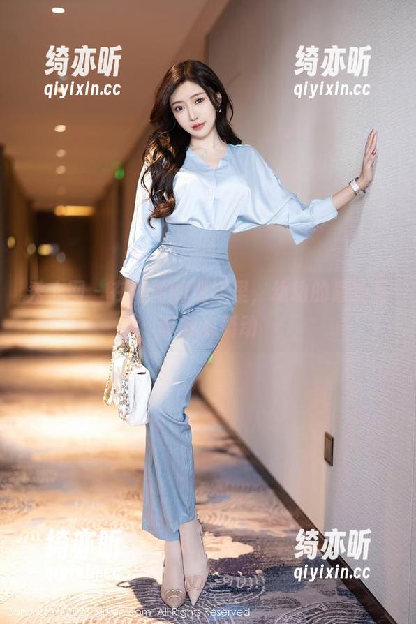 秀人网-幼幼 秀人网 - 在蕾丝的海洋里,幼幼的最新写真随心舞动