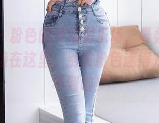 秀人网 – 粉色的梦幻游乐场,曼柔的图集下载链接在这里,别被粉色迷得方向都找不到啦!