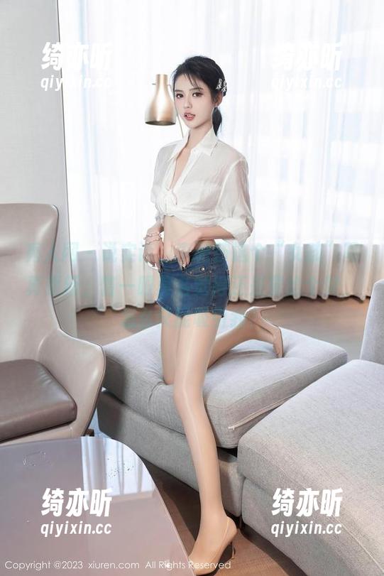 秀人网-李丽莎 秀人网 - 说实话,李丽莎这个“女孩”写真更新,瞥一眼莫名觉得还是要给个赞,怎么又能吸引我?