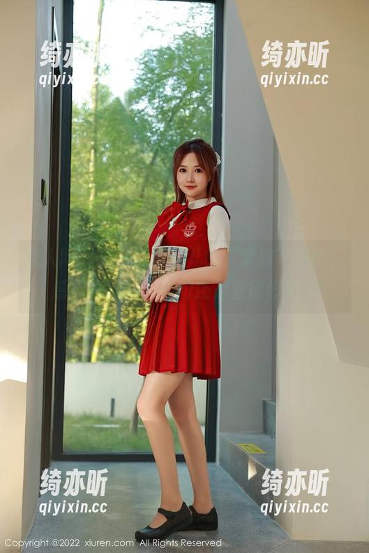 秀人网-李可儿 秀人网 - 又一波李可儿的“学妹”更新,感觉短期间少移动还是变得好美!