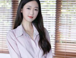 秀人网 – 一组短裙合集，只有白浅浅才能这样玩和穿！