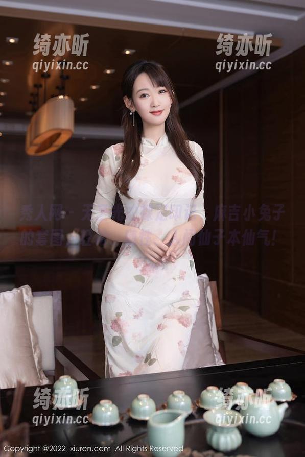 秀人网-麻吉小兔子 秀人网 - 无圣光的裸足印记,麻吉小兔子的套图,轻松、随性、人间仙子本仙气!