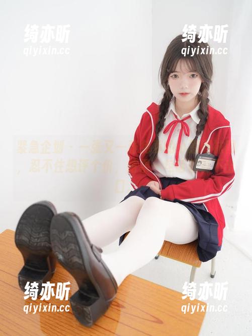 紧急企划-小恩 紧急企划 - 一张又一张免费的小恩网袜图,忍不住想评个价,结果一句话都说不出口。