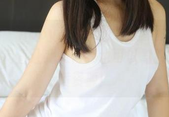 美媛馆 – Abby王乔恩的毛衣套图，两眼璀璨，简直让我觉得我也可以驾驭这种气质资源！