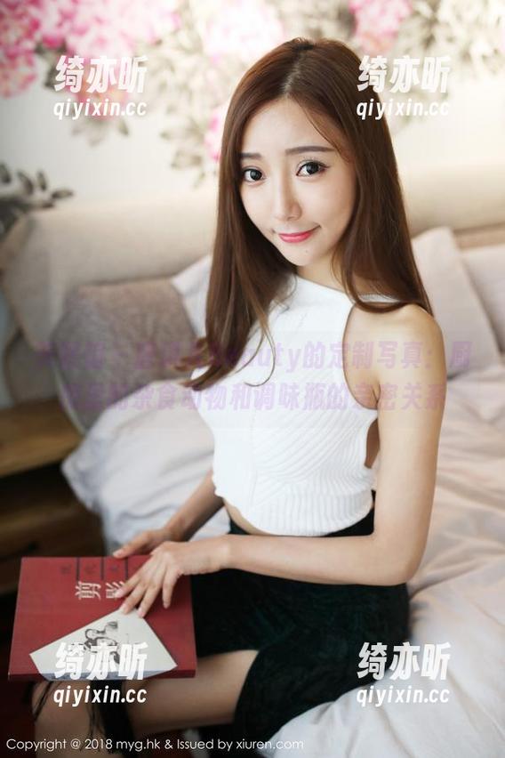 美媛馆-唐琪儿Beauty 美媛馆 - 唐琪儿Beauty的定制写真:厨房里的杂食动物和调味瓶的亲密关系