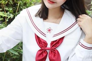 美媛馆 – 精彩不在于高清，更在于夏瑶baby的礼服给我带来的这种难言的感觉……