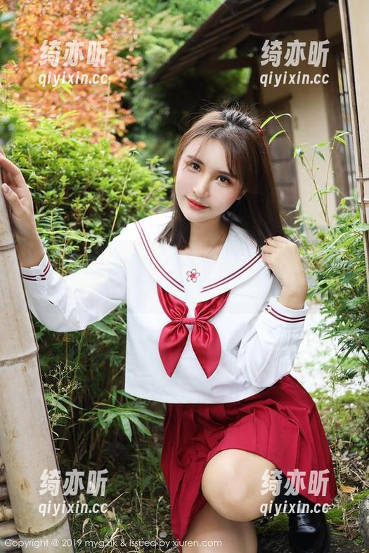 美媛馆 - 精彩不在于高清，更在于夏瑶baby的礼服给我带来的这种难言的感觉……