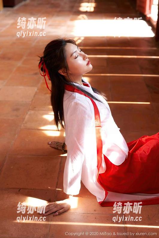 蜜桃社-木奈奈 蜜桃社 - 旅拍全集揭秘:木奈奈的每一步,细节满分